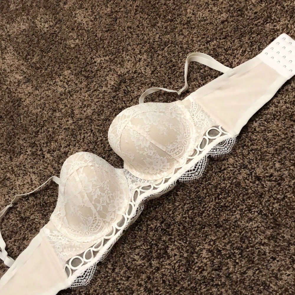 Victoria’s Secret Bra 34D